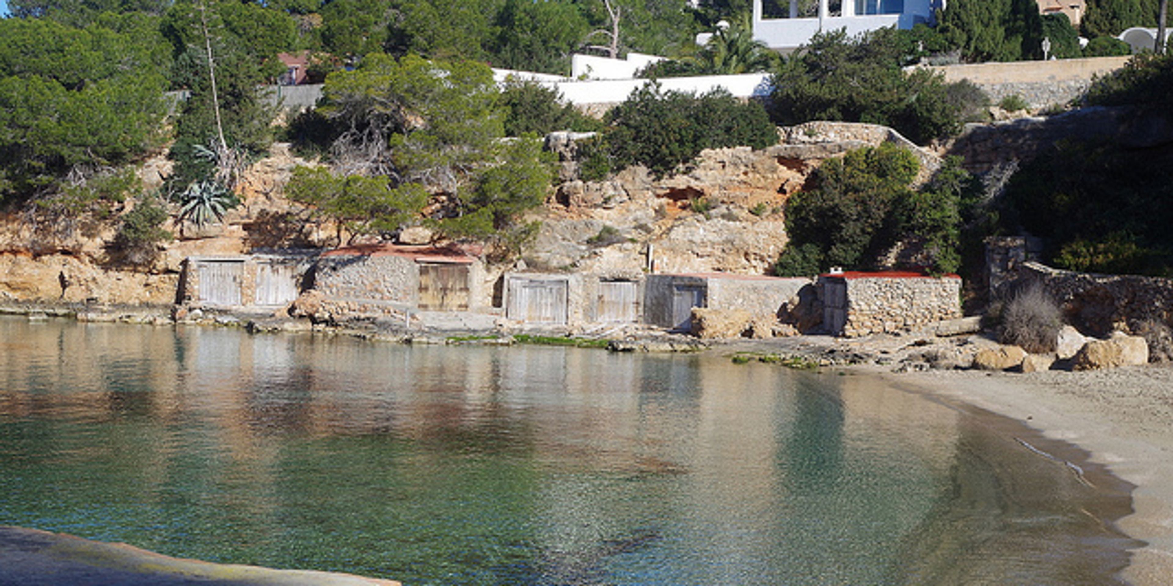 Hotels near Cala Gracio