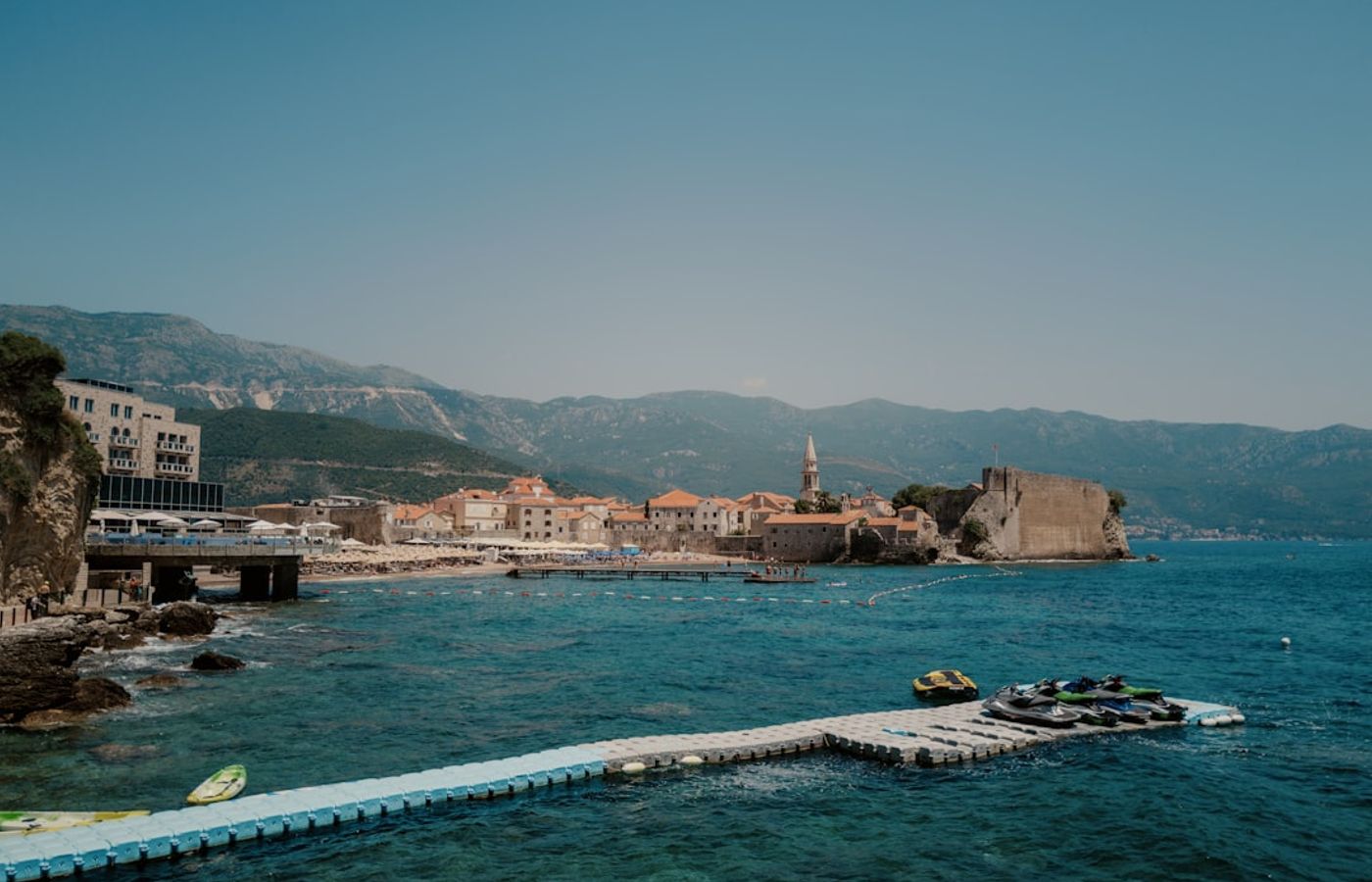 Mogren Beach - The Scenic Cliffside Coves