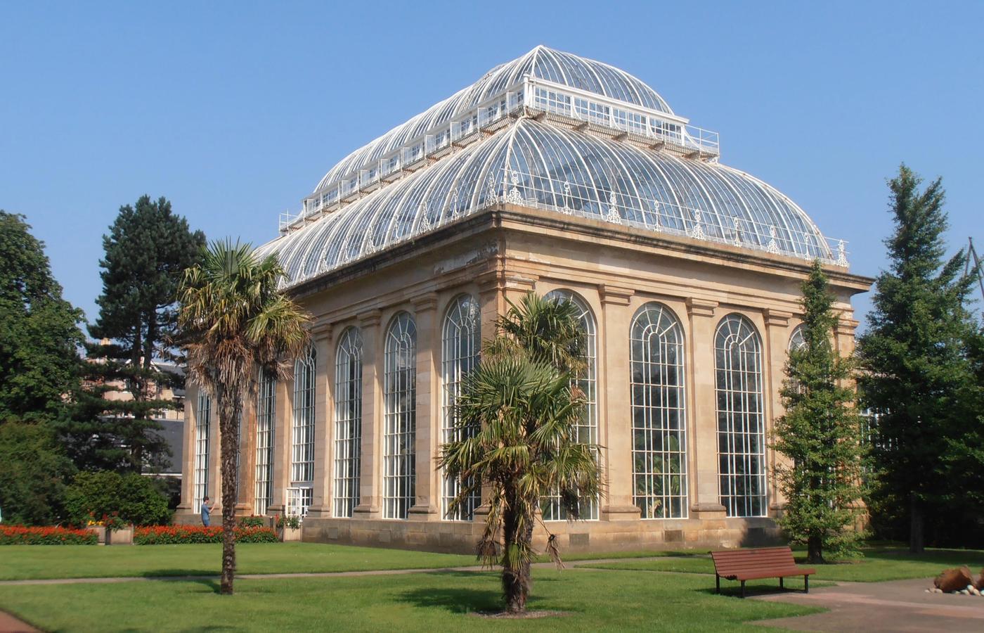 Stockbridge & Royal Botanic Garden - Village Vibes and Tranquil Gardens
