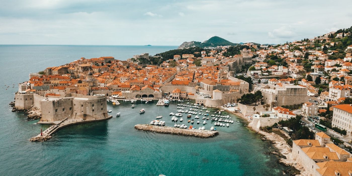 Split Featured Hotels