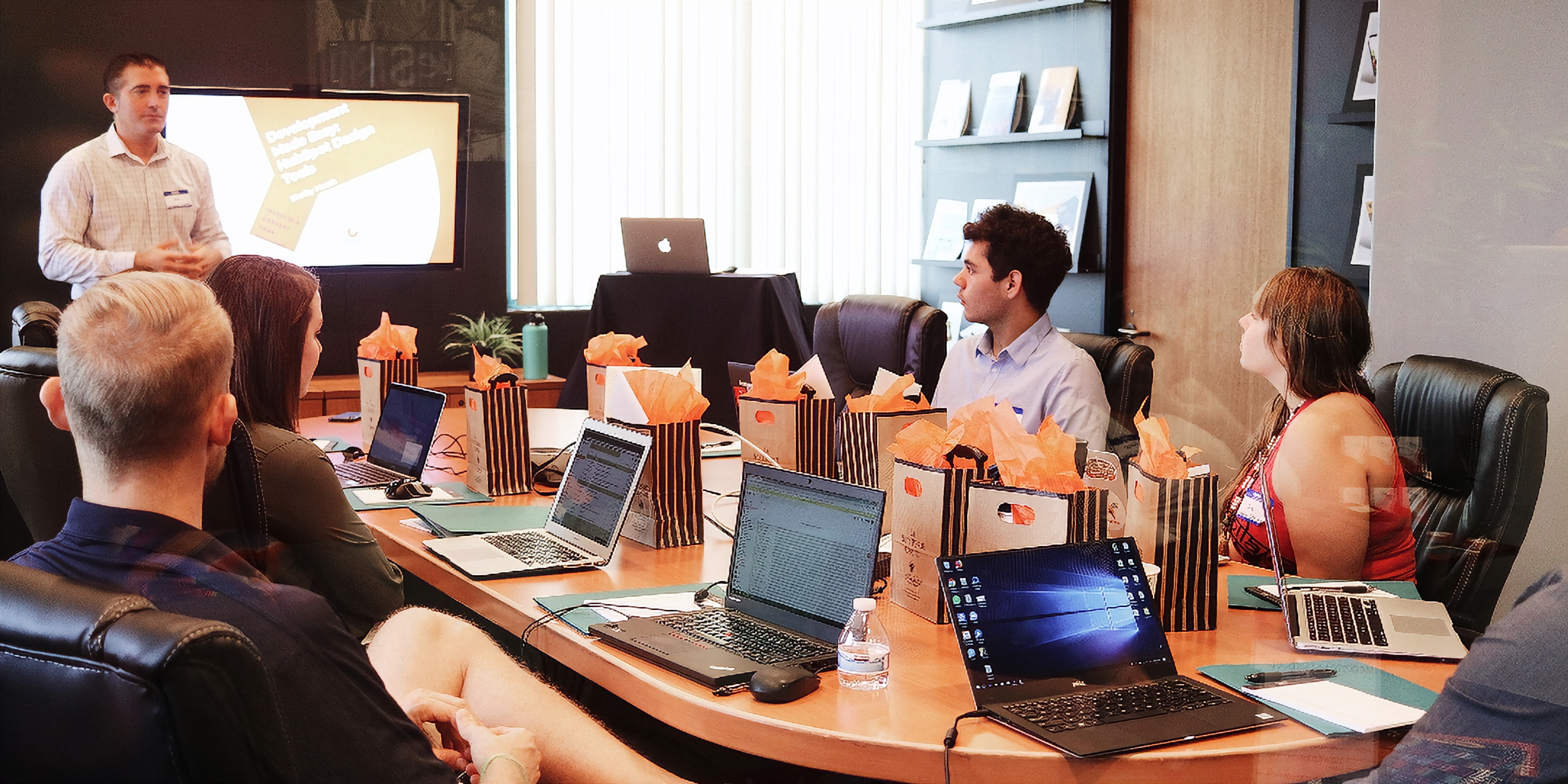 Cover Image for Effective communication for software engineers