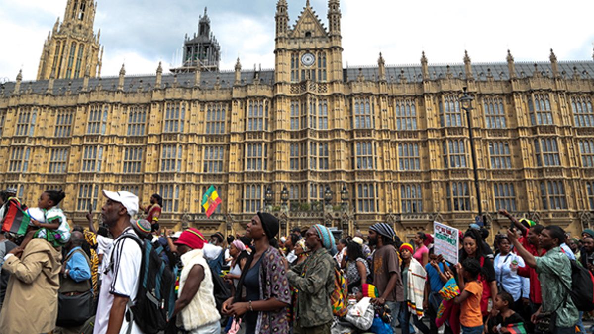 Resisting the Logic of the Hostile Environment in Our Movements