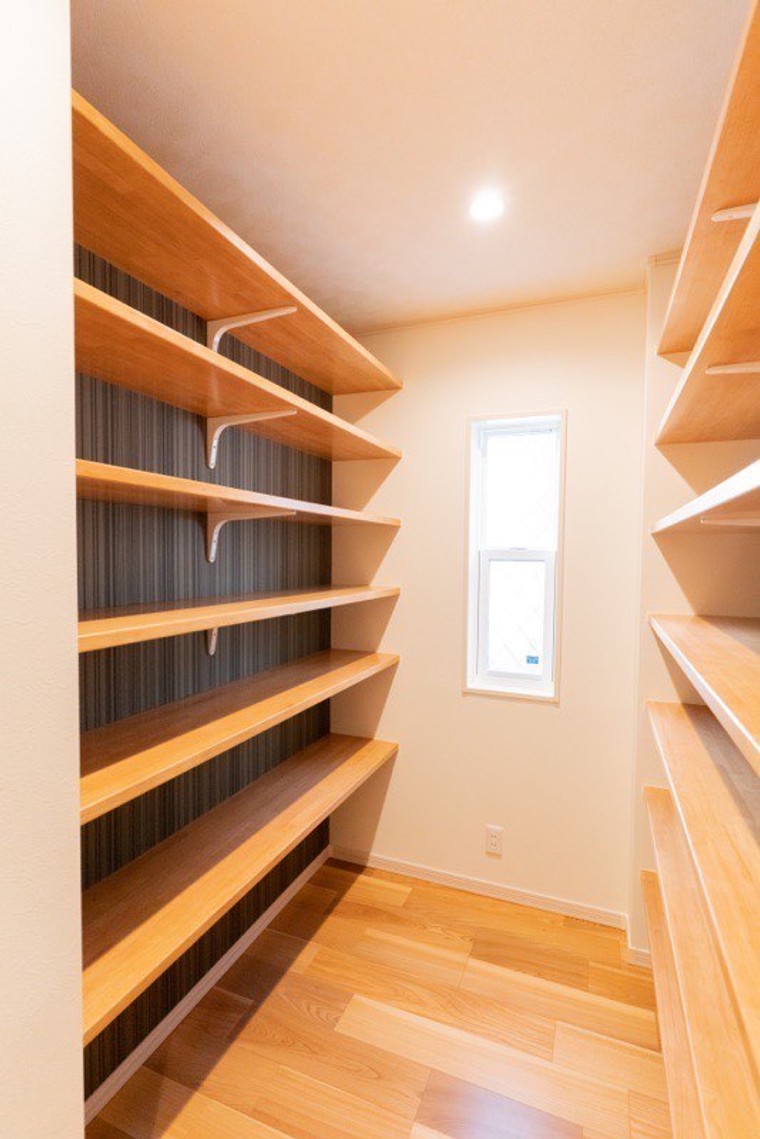 本棚コーナーの壁紙