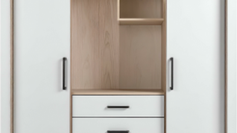 standard wardrobe width