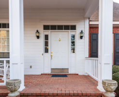 main door colour as per vastu