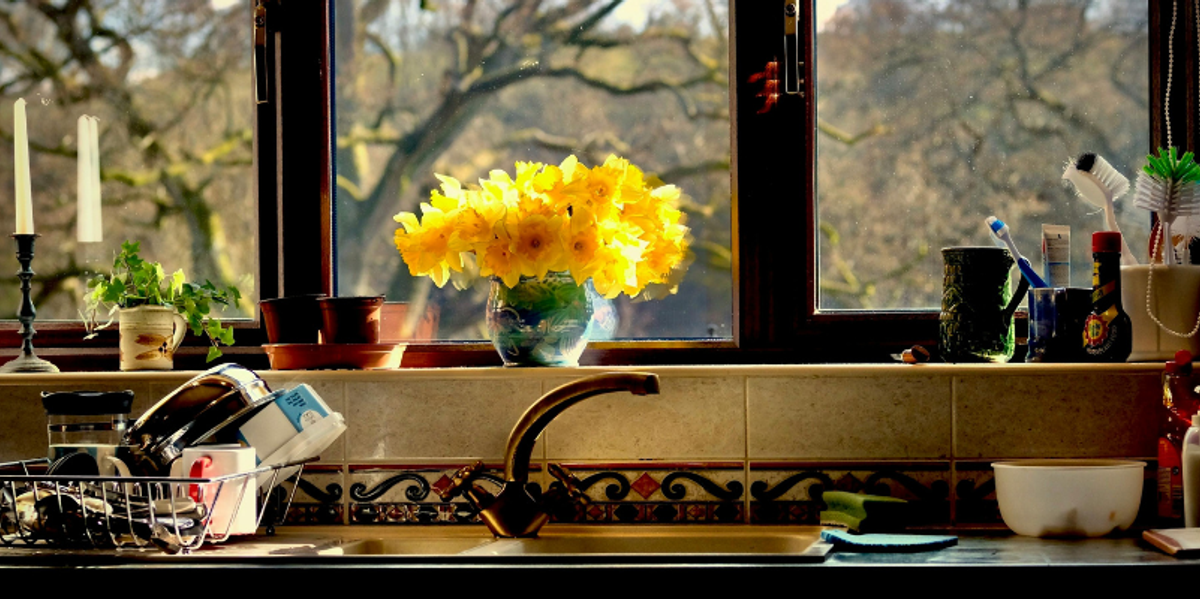 kitchen window size dimensions
