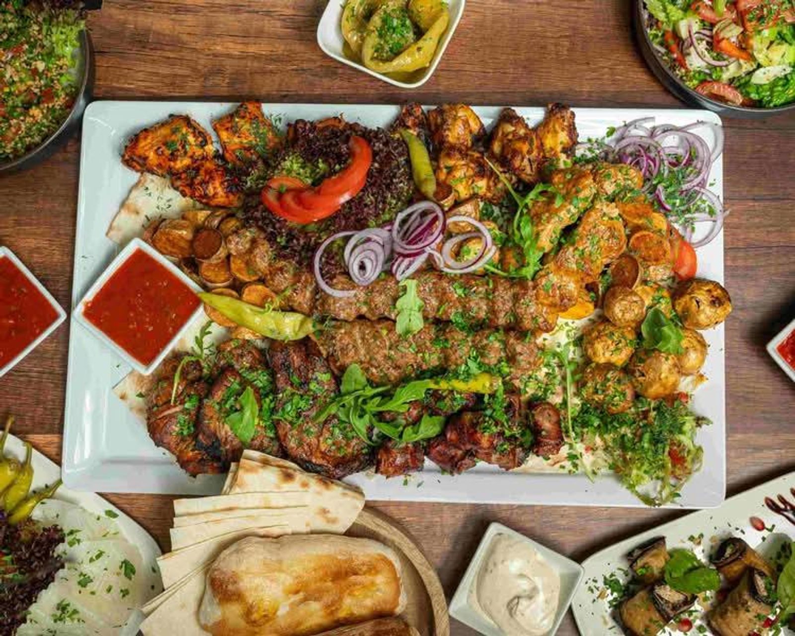 Fleisch vom Holzkohlegrill