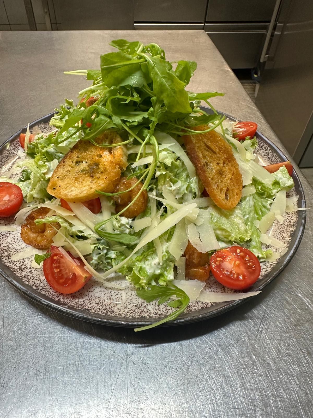 14. Caesar mit Hähnchen