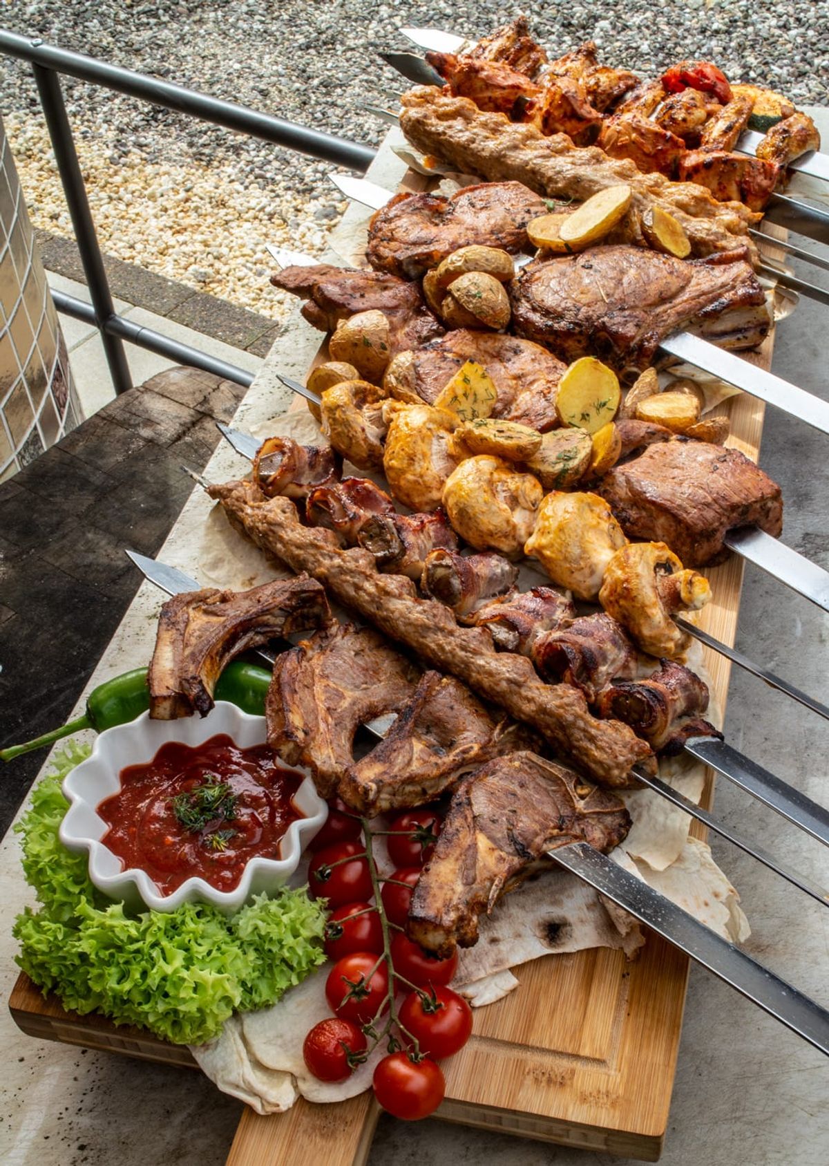 53. Grillplatte (6-8 Pers.)