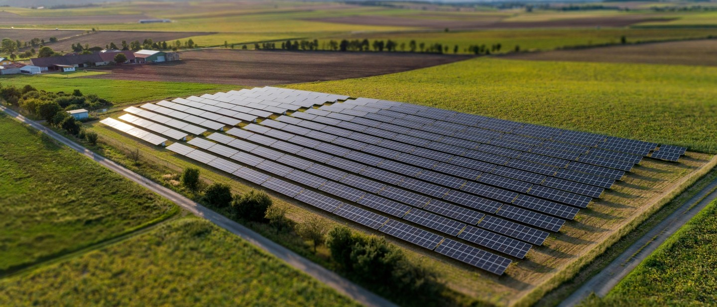 Solar Panel Types Guide 2026: EPC Reference