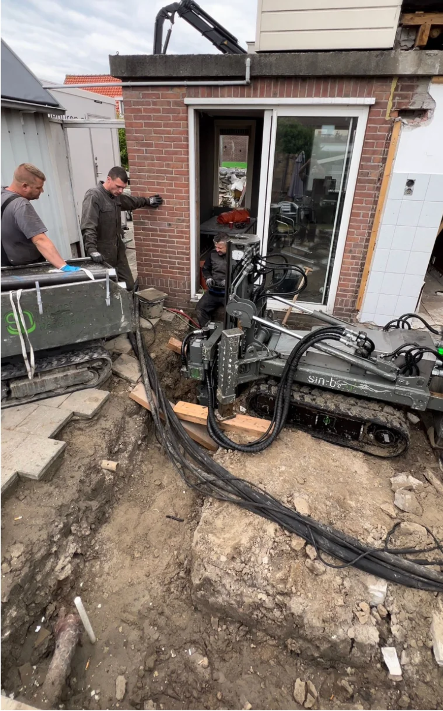 Aanbouw in Hekelingen, foto 1