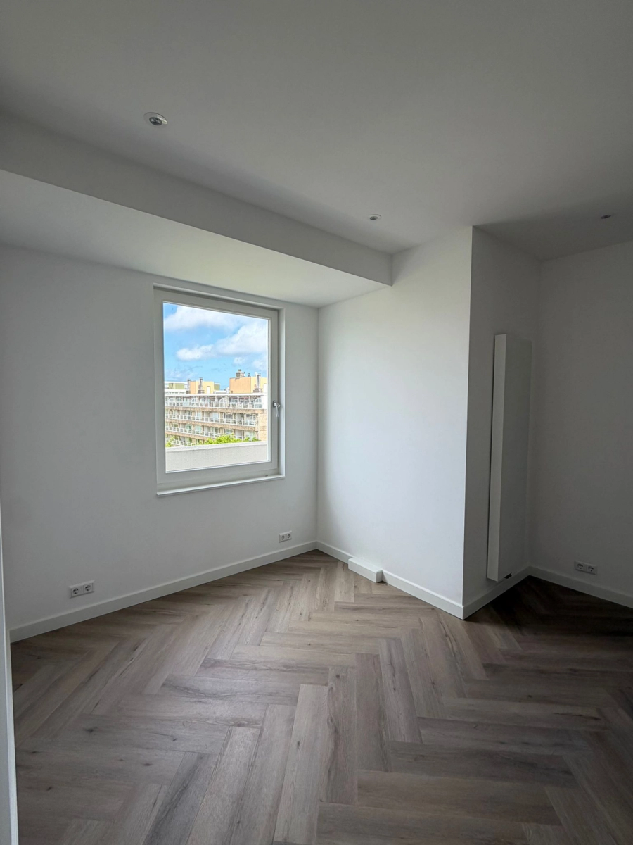 Totaalrenovatie & dakopbouw, Den Haag
