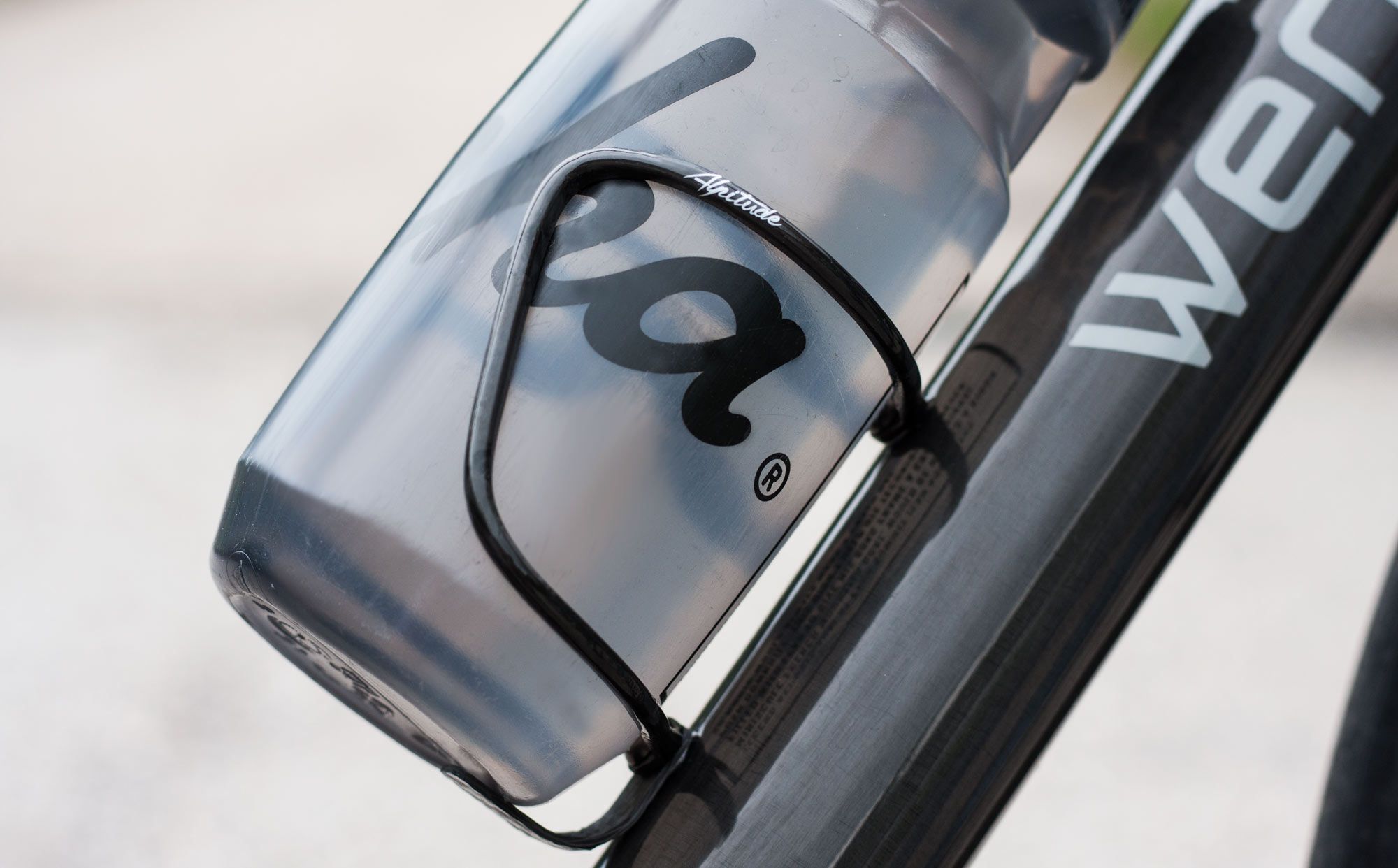 Campagnolo store bottle cage