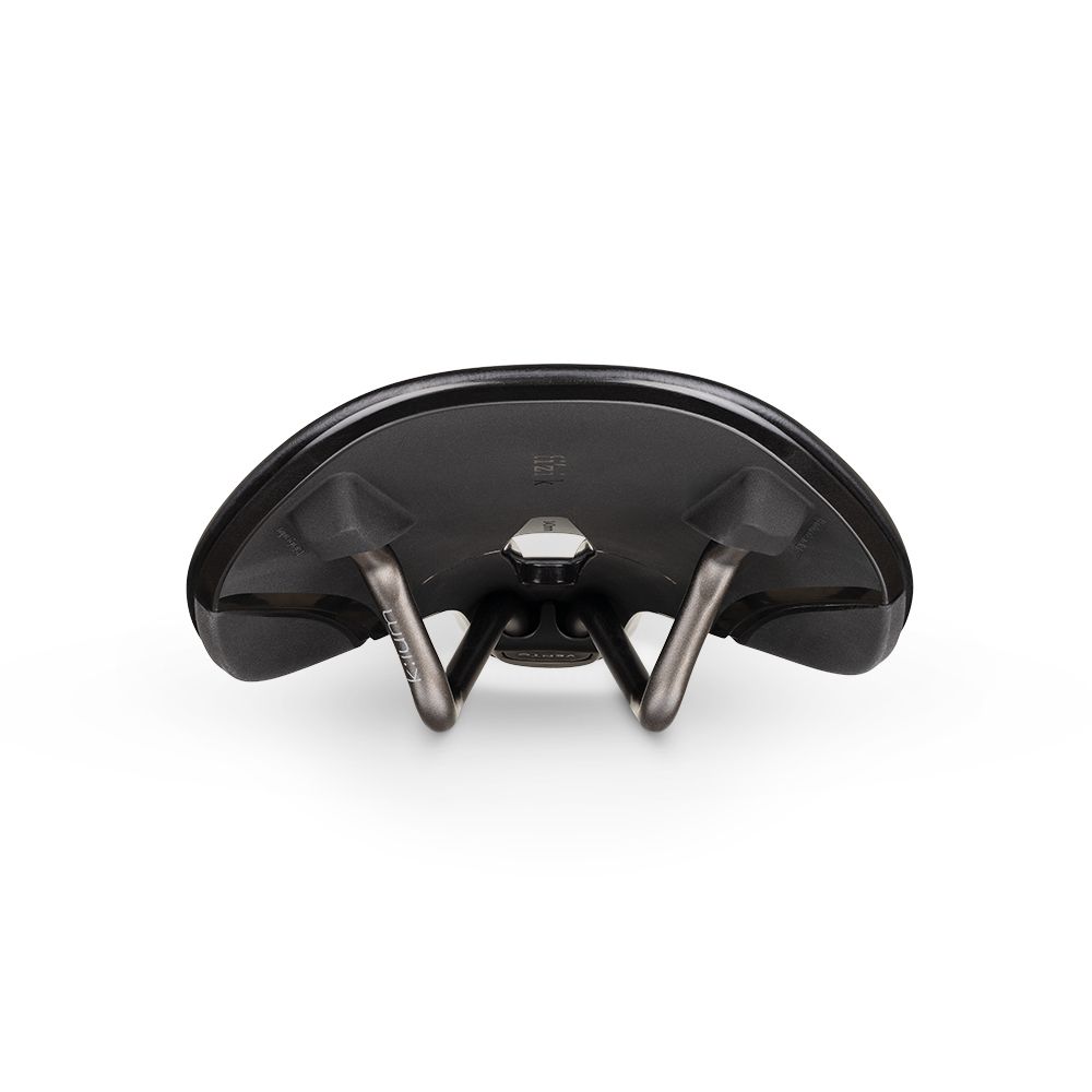 Fizik Vento Antares R3 Adaptive | Saddle | 140 mm