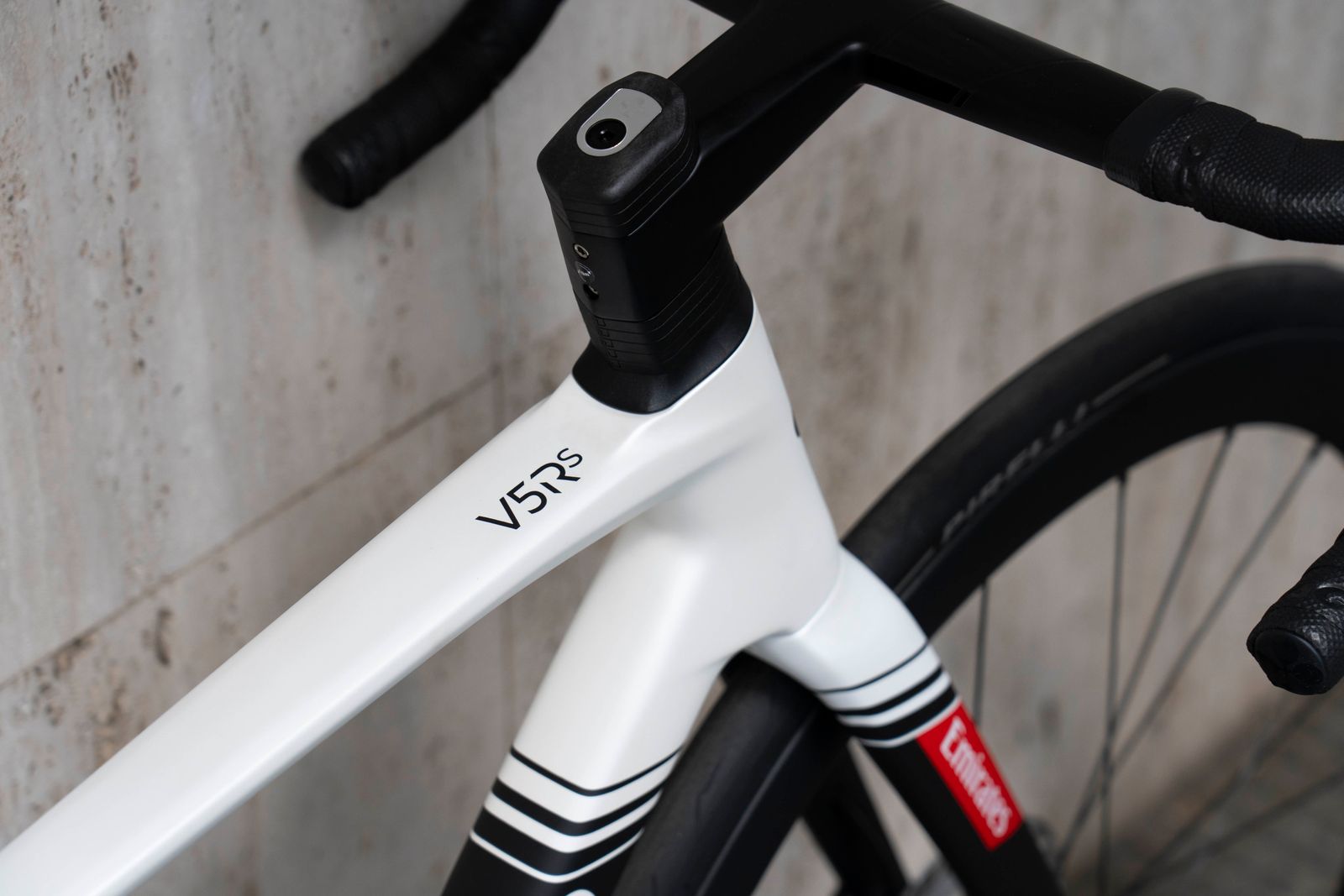 Colnago V5Rs Disc 2025 Shimano Ultegra Di2 12s SDM5 Team UAE