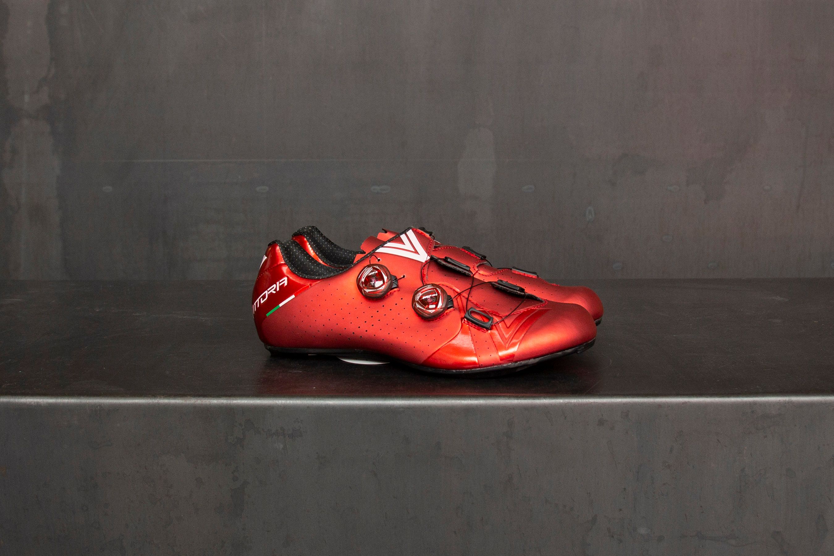 Velar 2022 | Road Cycling Shoes | Red 44,5 | In Stock