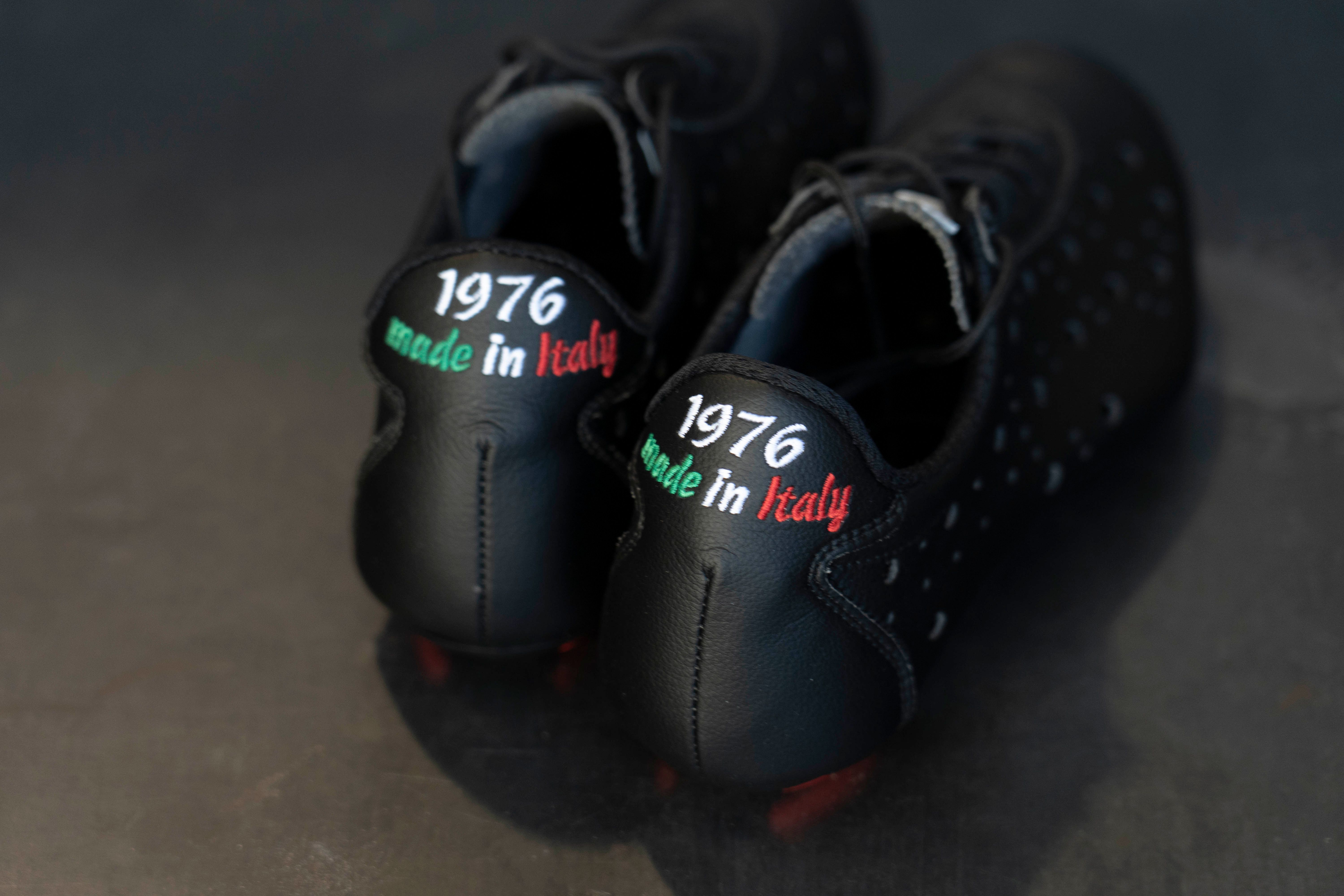 1976 Classic | Vintage Shoes | Black | Size 42,5 | In Stock