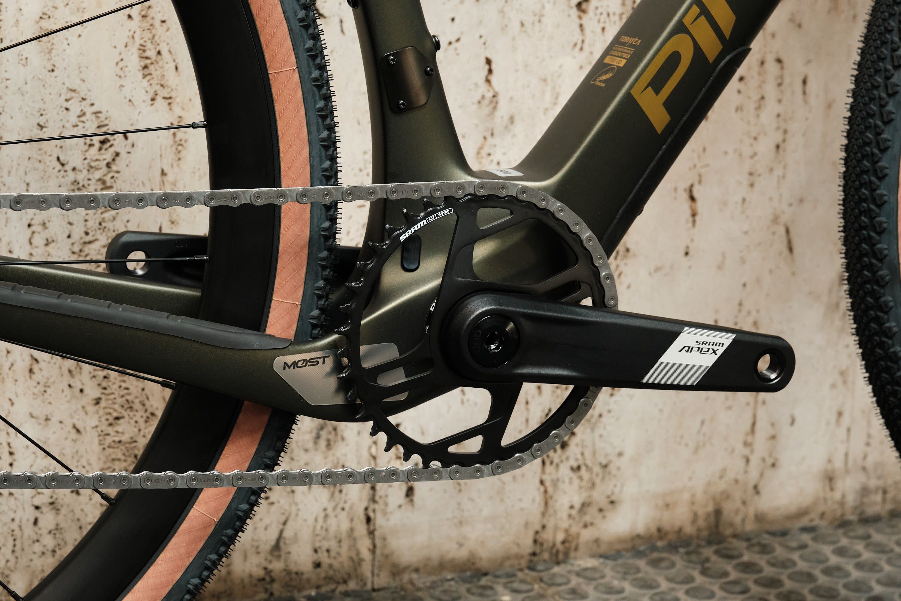 Grevil F3 | Sram APEX XPLR AXS 1x12 | Etna Black | Size 500