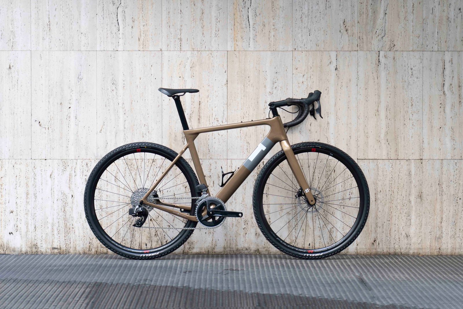 Cycling 3t Exploro Max Review Exploro Team Rival AXS 2X Coffee