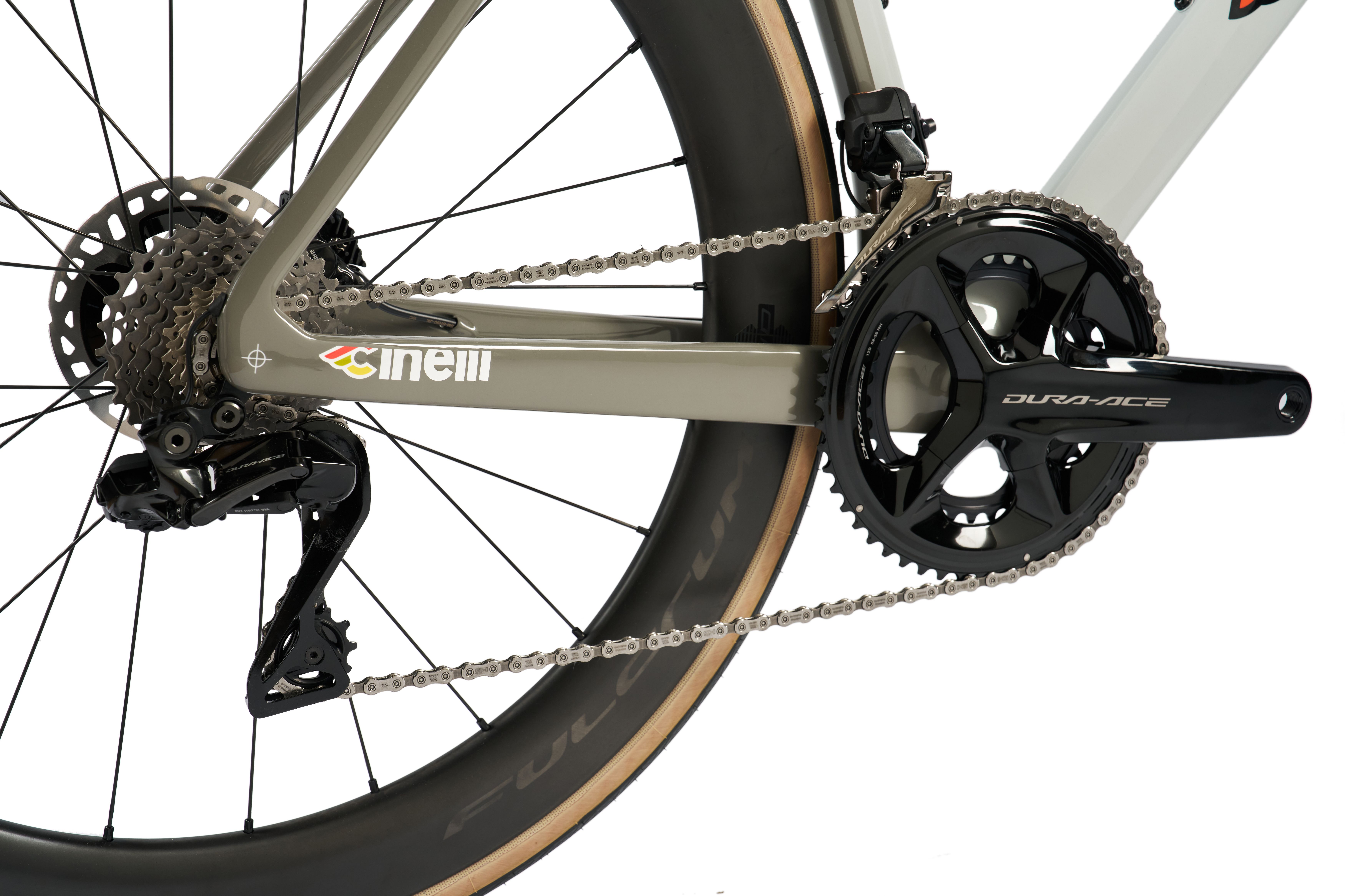 Cinelli | Pressure II 2025 | Shimano Dura Ace Di2 12s | Complete