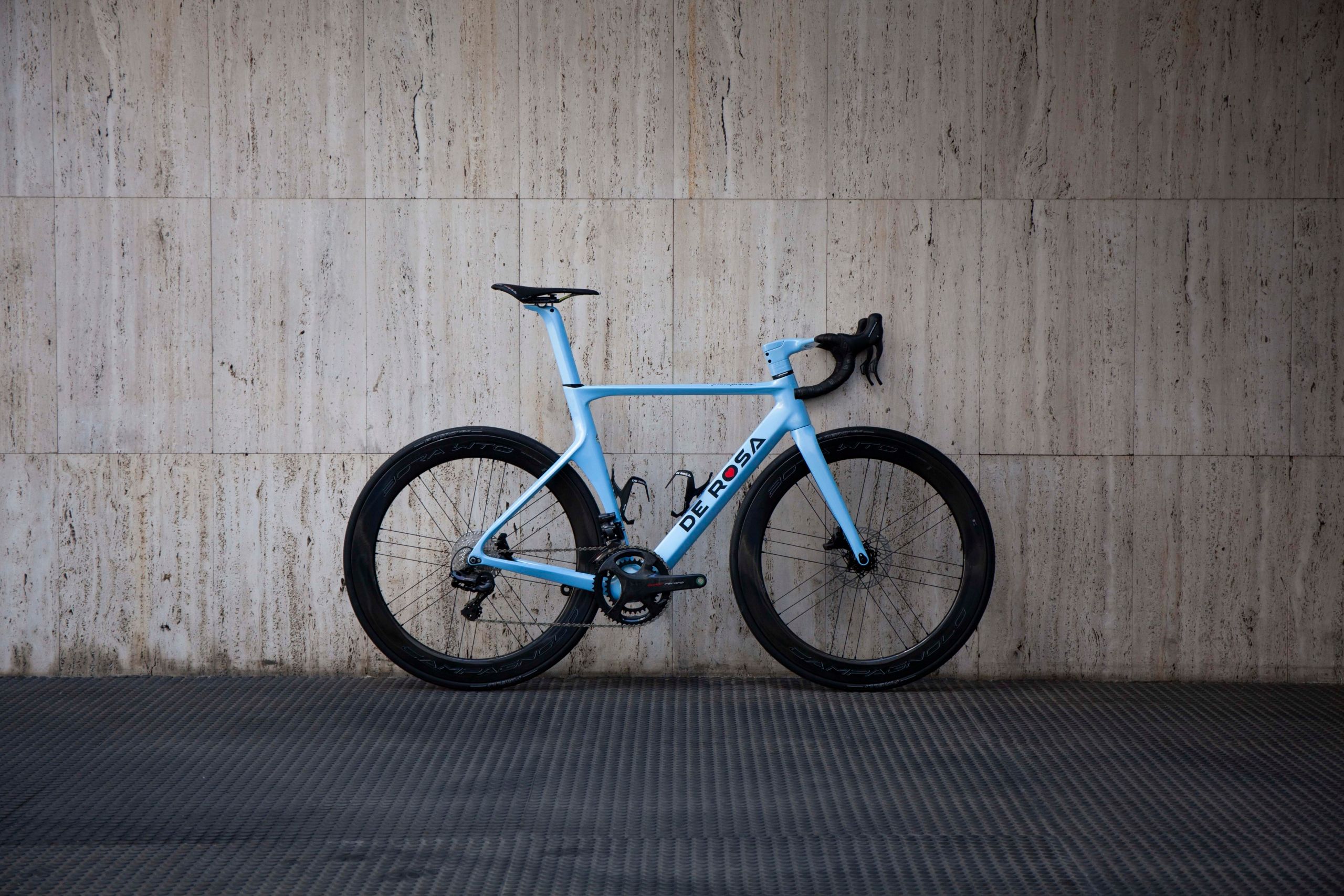 www.twohubs.com: De Rosa SK Pininfarina Campagnolo Super