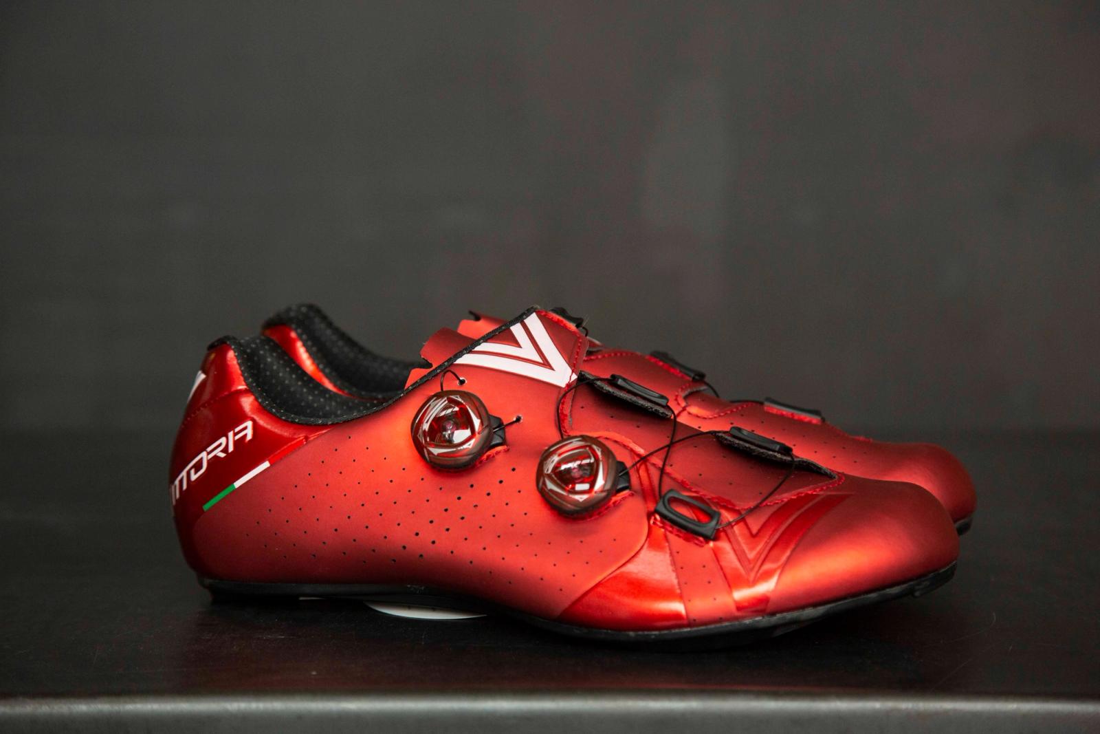 Velar 2022 | Road Cycling Shoes | Red | In Stock