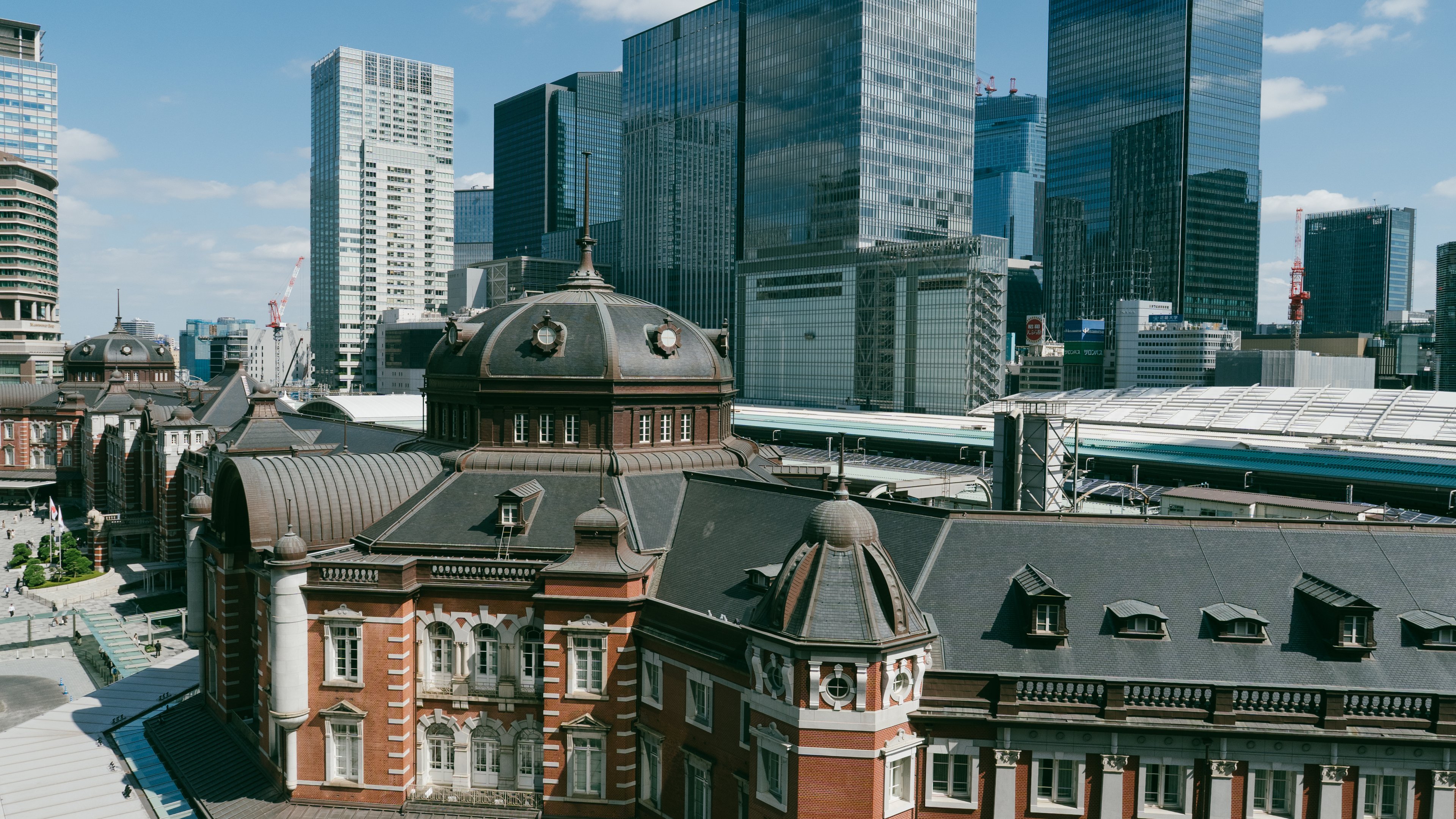 maxcsh-photography urban Tokyo Station