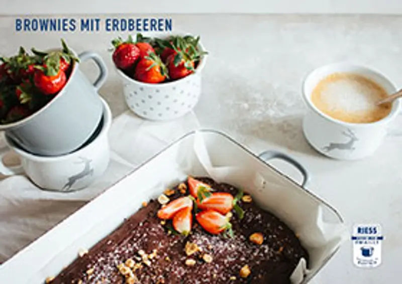 Brownies mit Erdbeeren