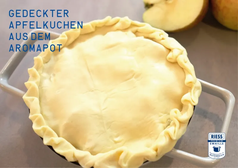 Gedeckter Apfelkuchen