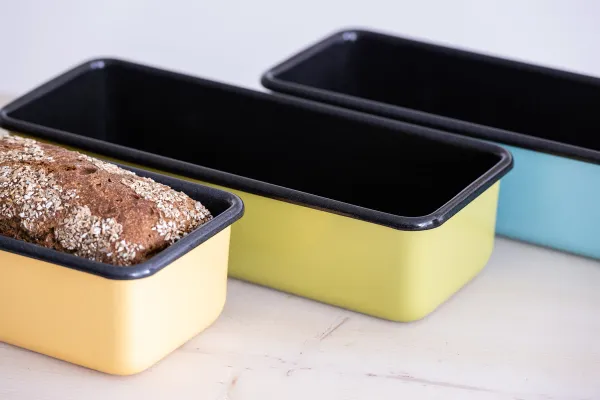 Königskuchenformen mit Brot
