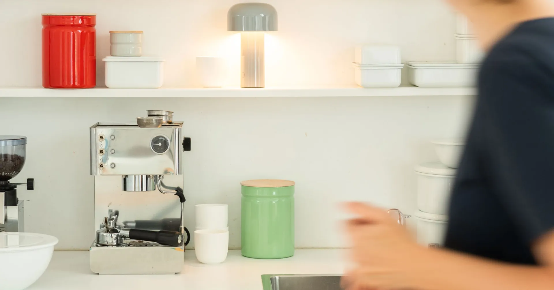 Kitchenmanagment Vorratsdosen in der offenen Wohnküche