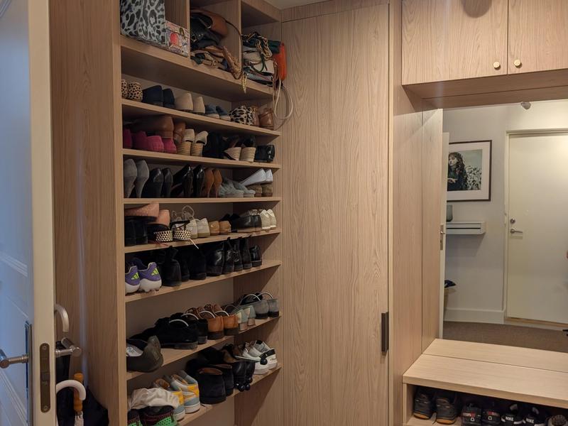 garderobe wardrobe