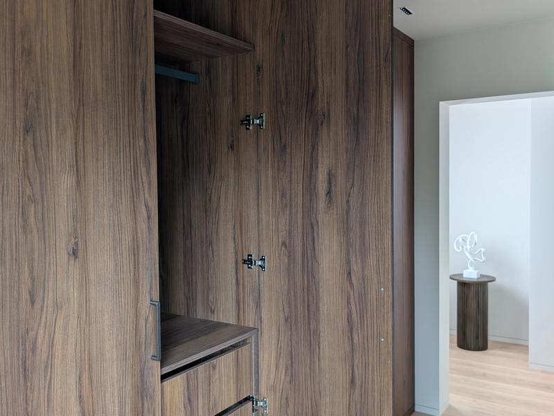 bedroom-wardrobe