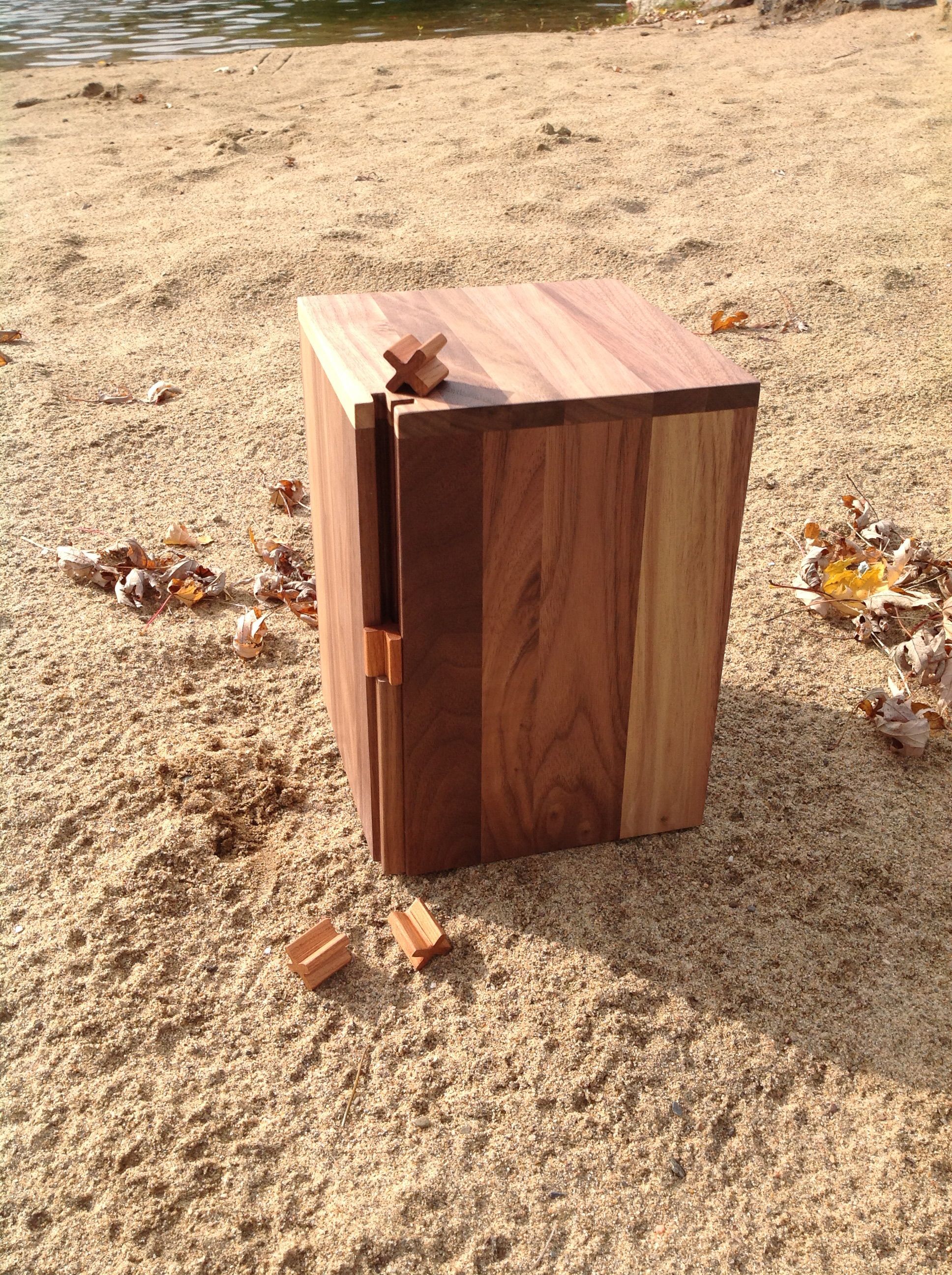 Urne en bois biodégradable, fabrication Québécoise