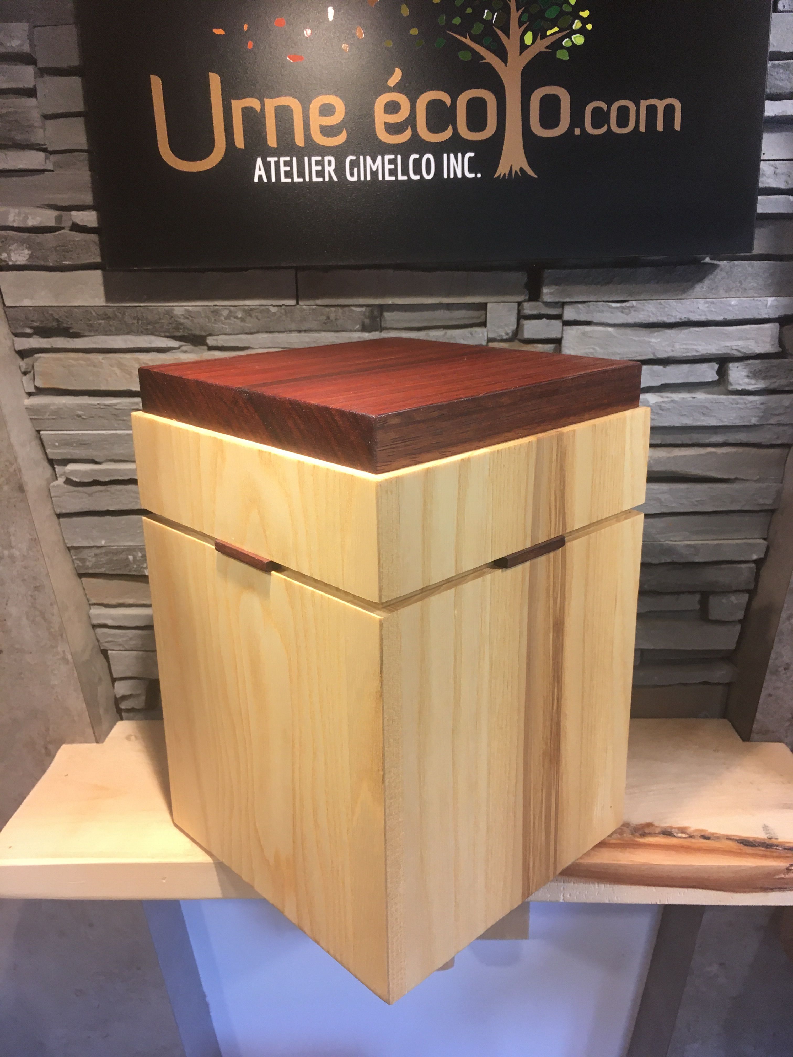Urne en bois biodégradable, fabrication Québécoise