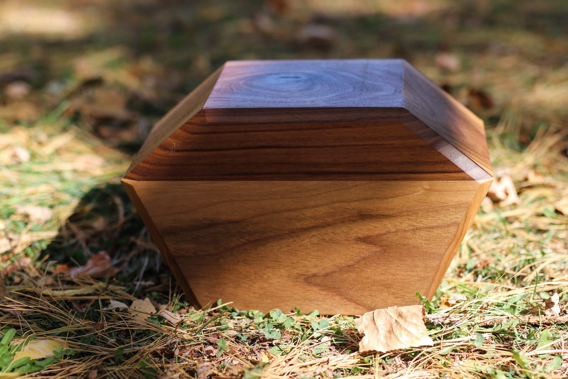 Urne en bois biodégradable, fabrication Québécoise