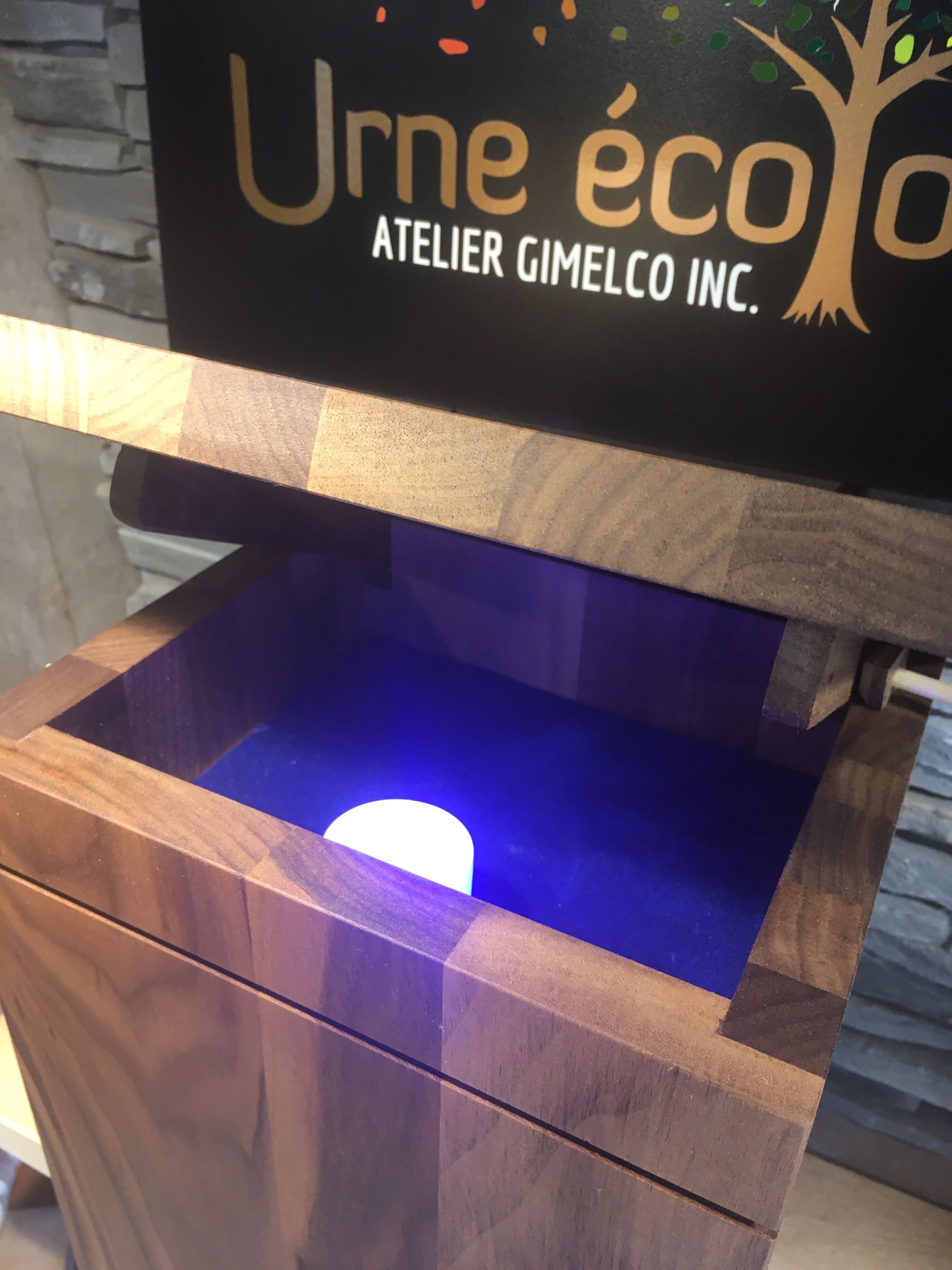 Urne en bois biodégradable, fabrication Québécoise