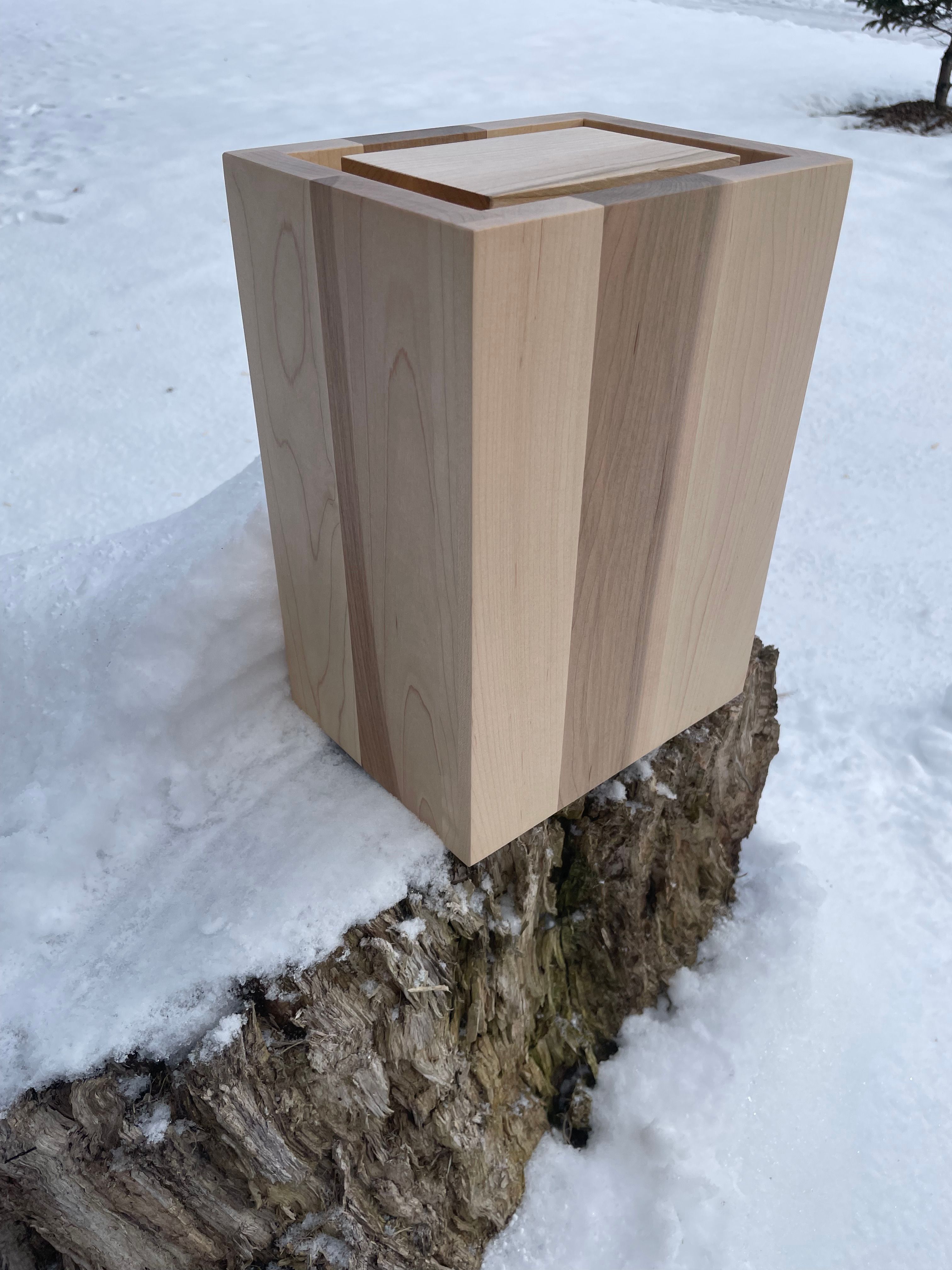 Urne en bois biodégradable, fabrication Québécoise