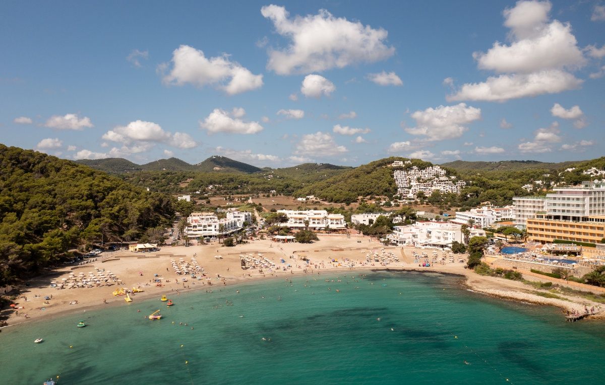 Aerial photo of the beach at Cala Llonga.