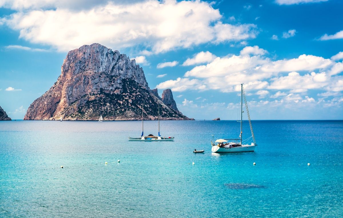 Es Vedra & Southern Icons Yacht Charter Itinerary