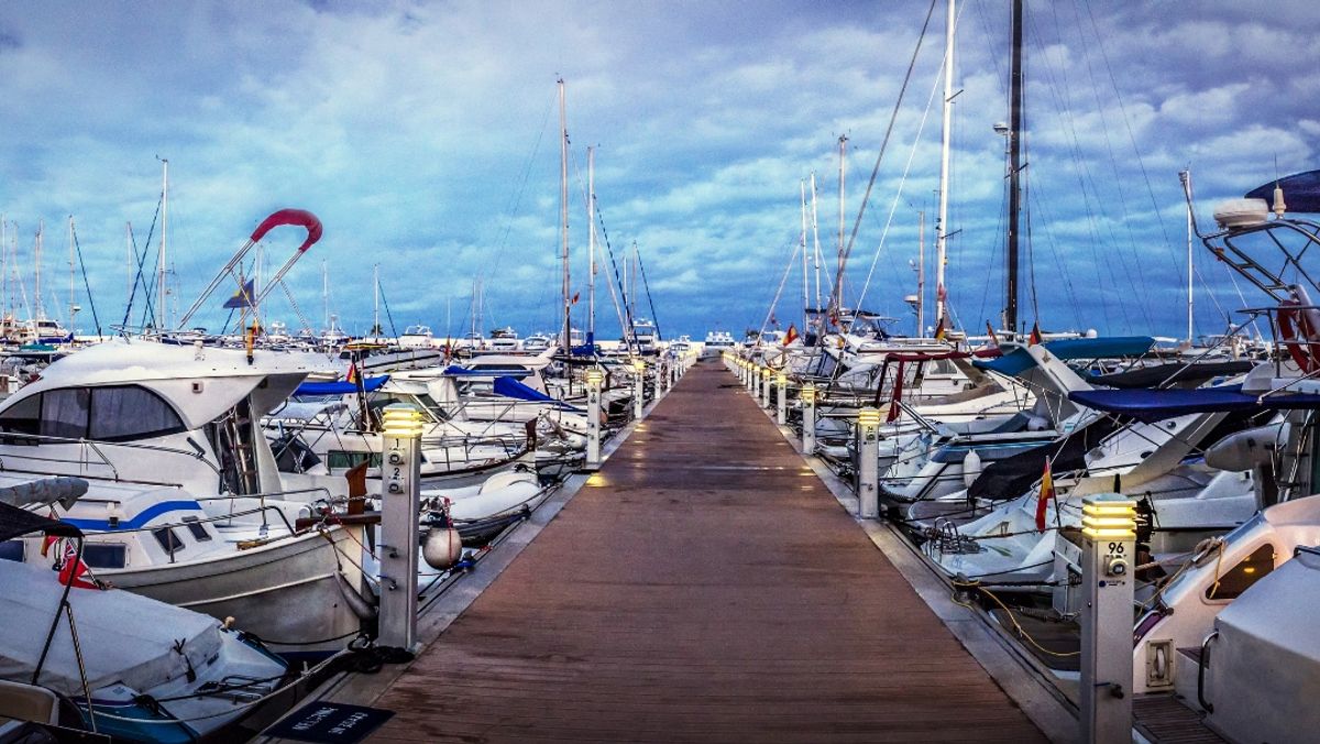 Santa Eulària des Riu port