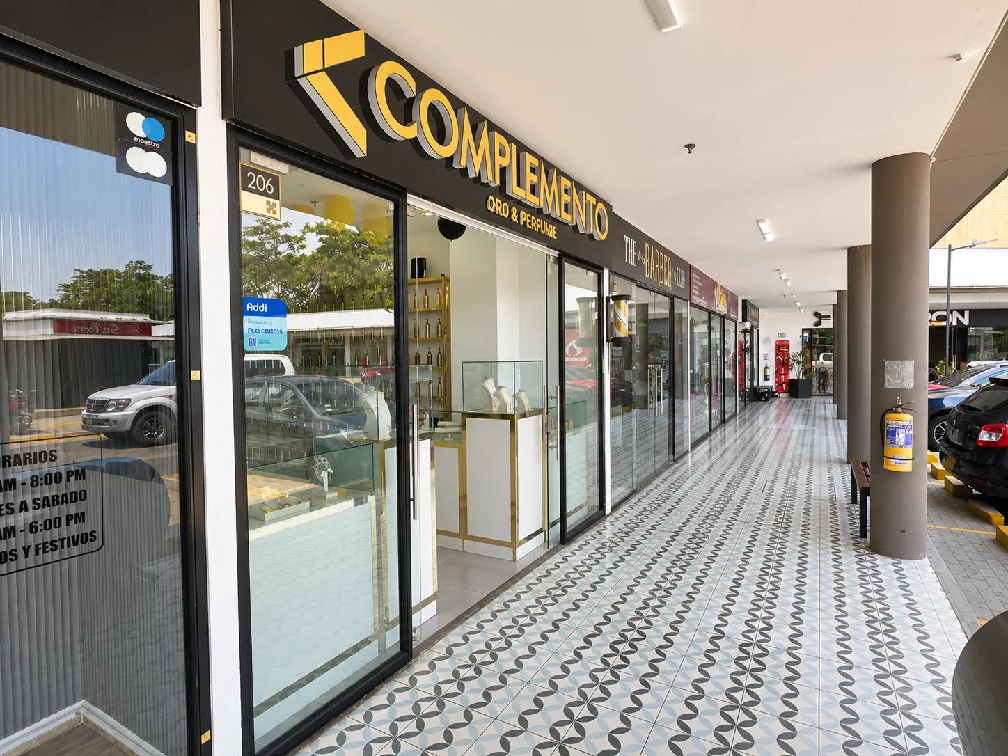 Local en Centro comercial Rosablanca 