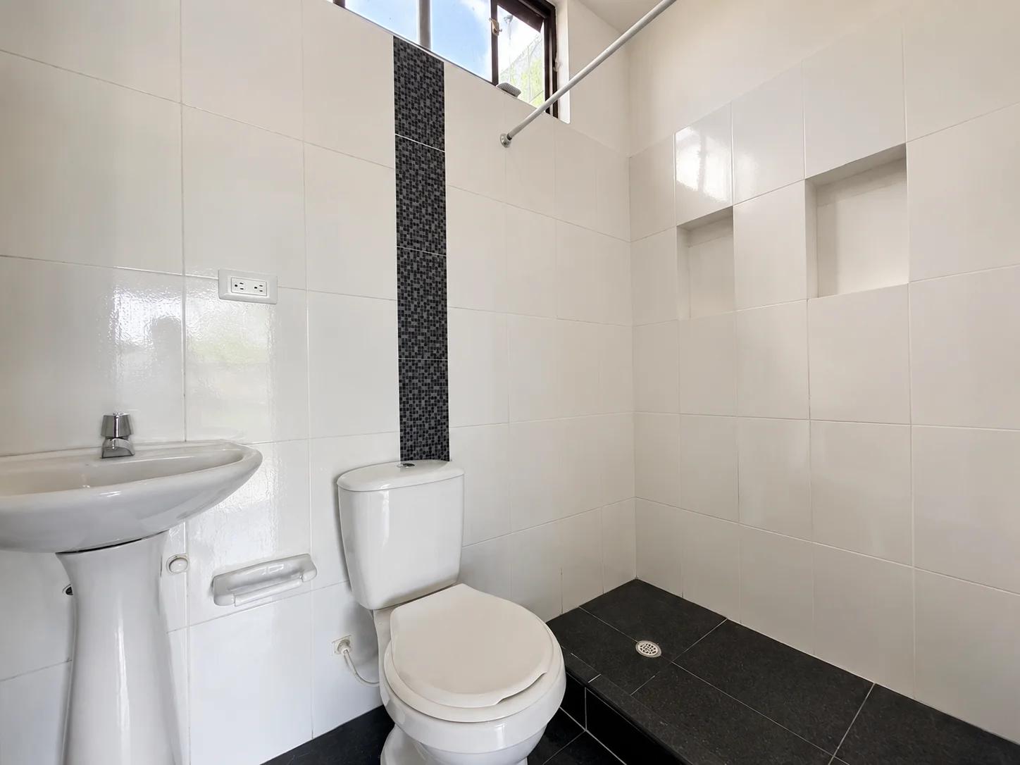 Apartamento en arriendo en La Rochela - Imagen 4