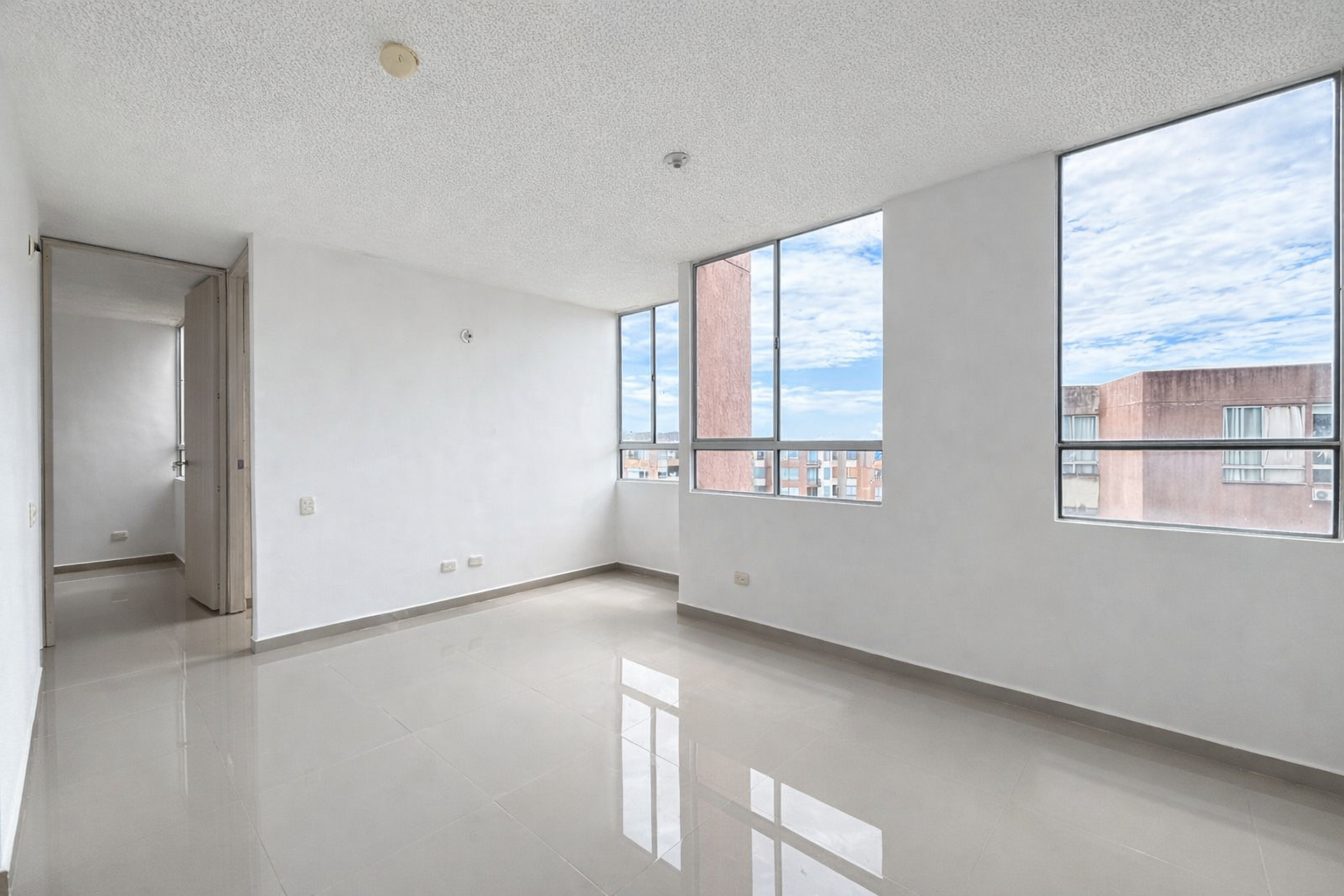 Apartamento en Conjunto Mapire - Imagen 2