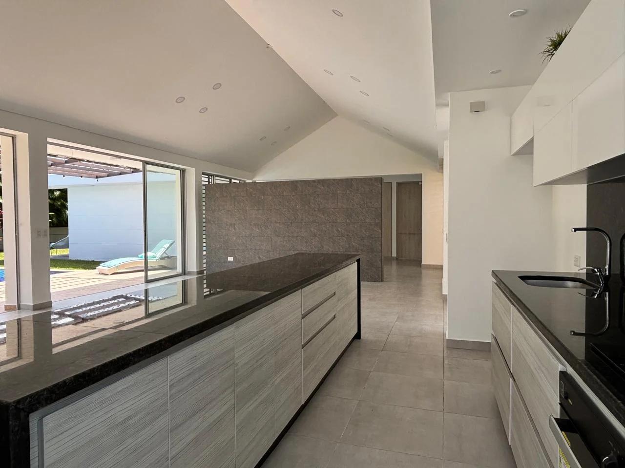Casa en venta en el Conjunto Palma Real - Imagen 3