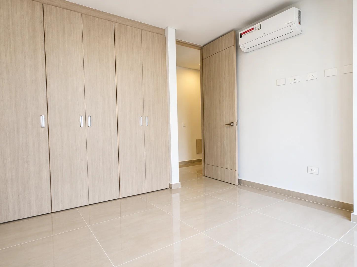Apartamento en Reserva de la Sierra - Imagen 13