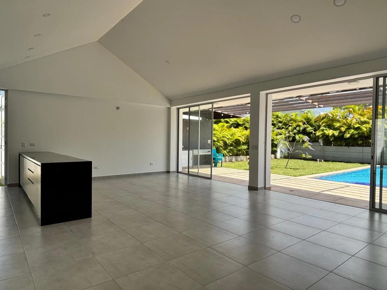 Casa en venta en el Conjunto Palma Real - Imagen 2