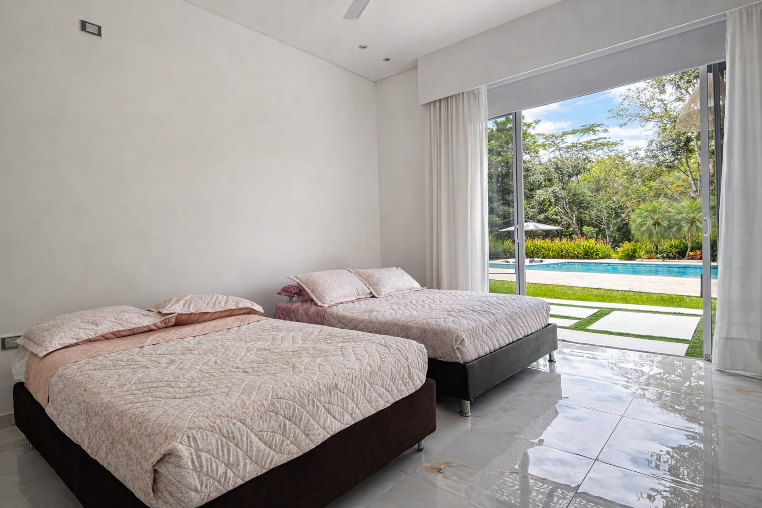 Casa Campestre en Santa Teresita - Imagen 19