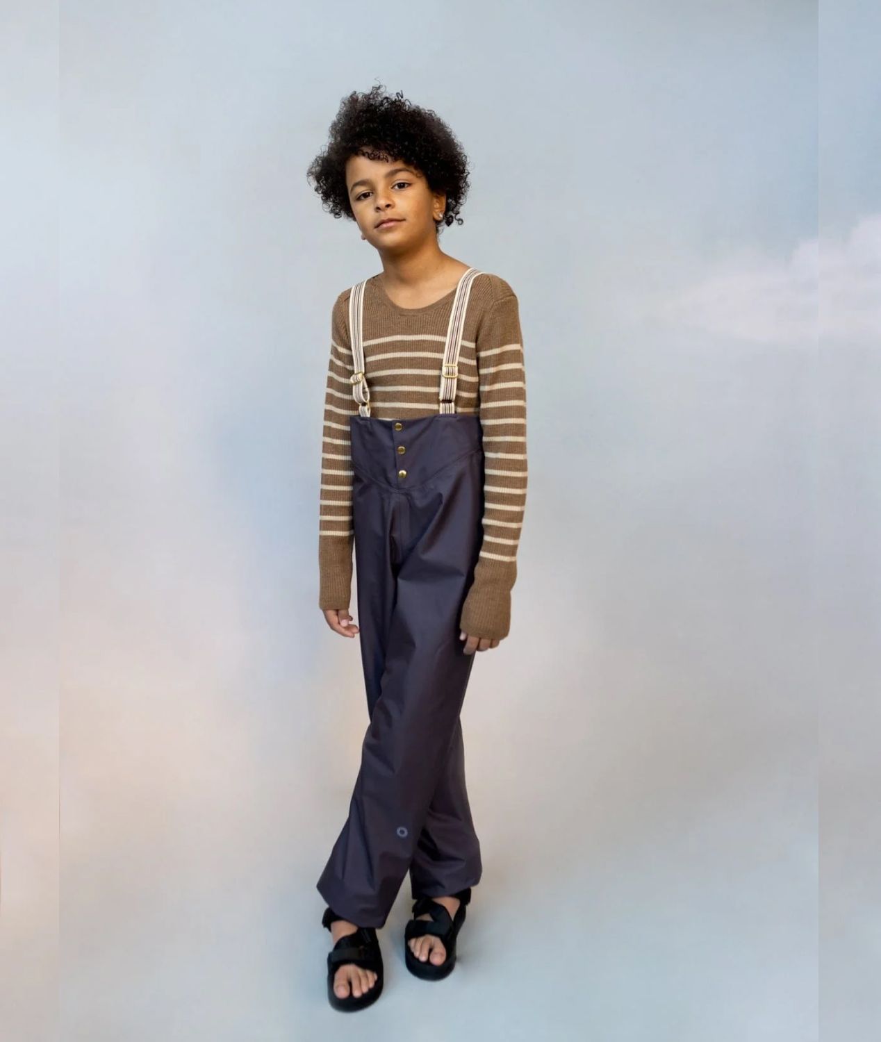 Child wearing Faire Child outfit