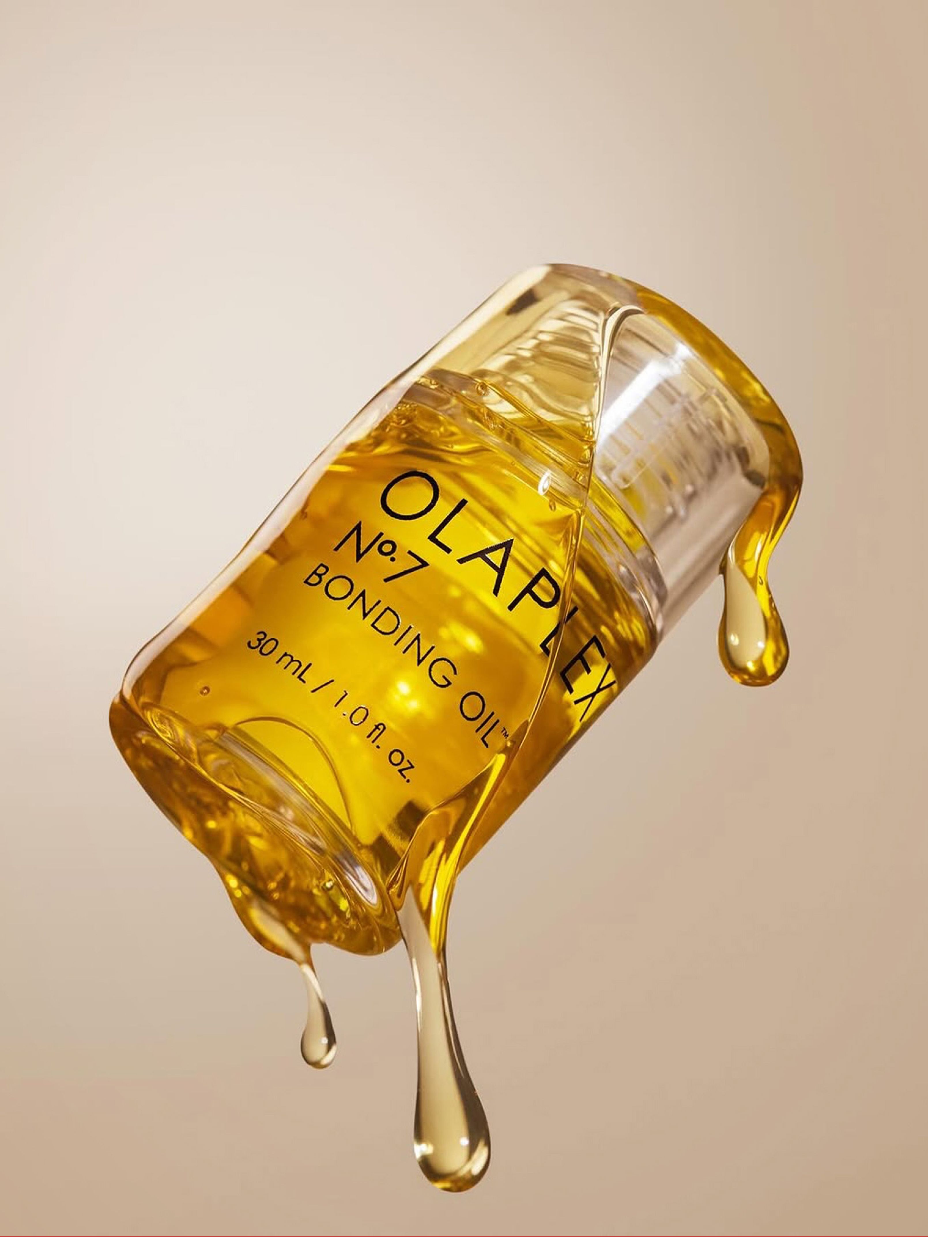 Close-up of Olaplex Bonding Oil